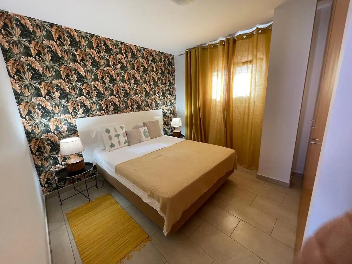 Esmeralda Holidays Apartments Funchal  Aparthotel